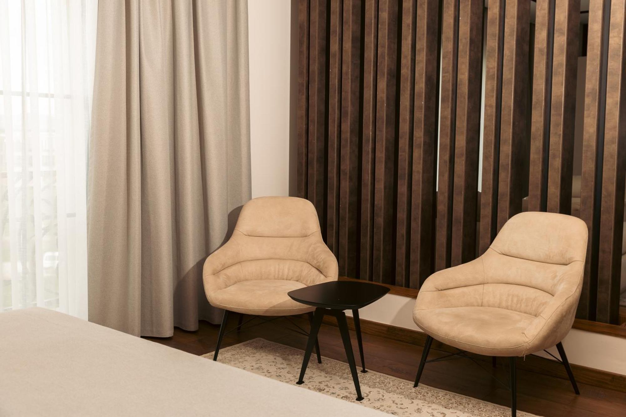 Lipjan Venus Hotel מראה חיצוני תמונה
