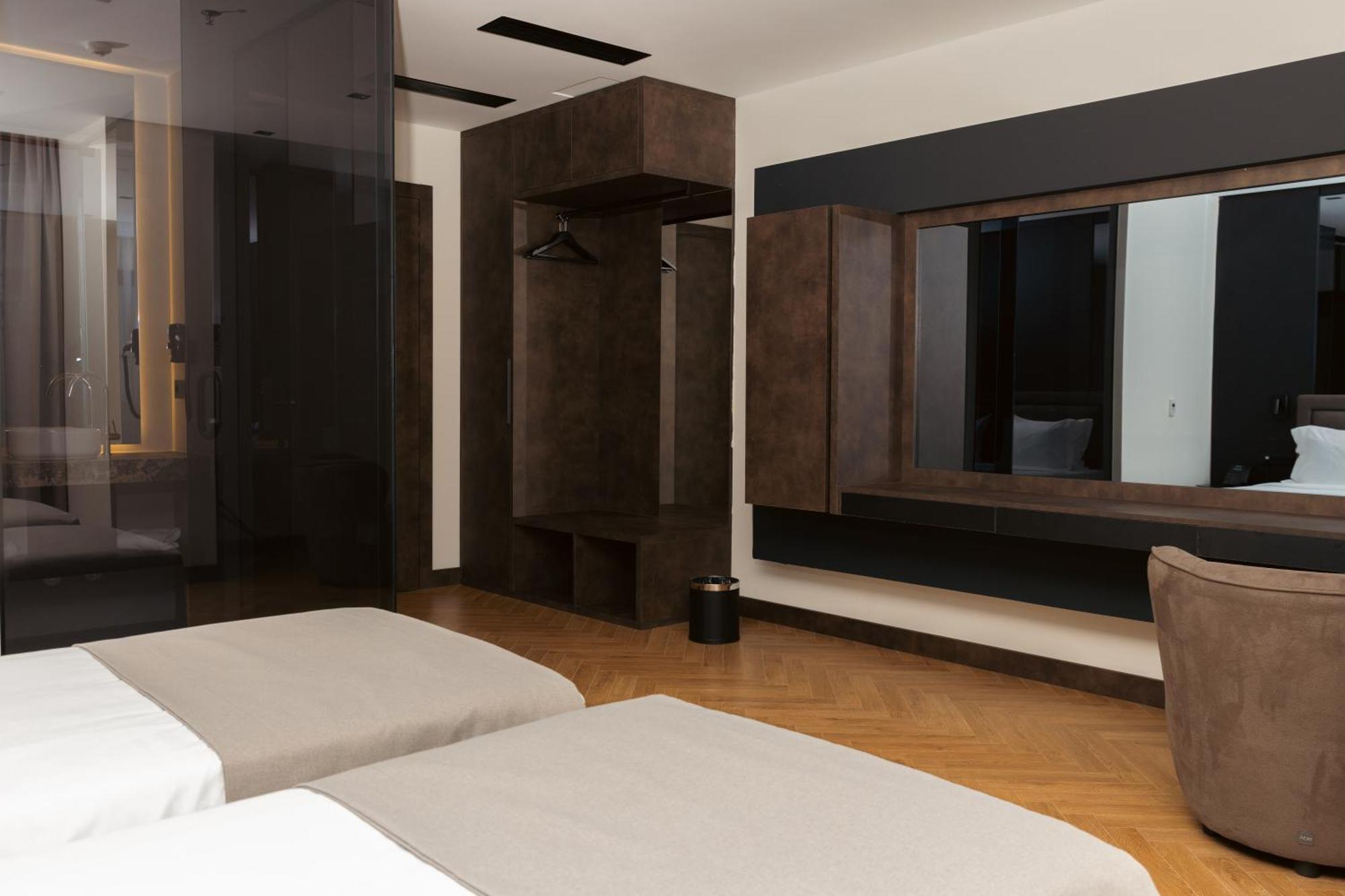 Lipjan Venus Hotel מראה חיצוני תמונה