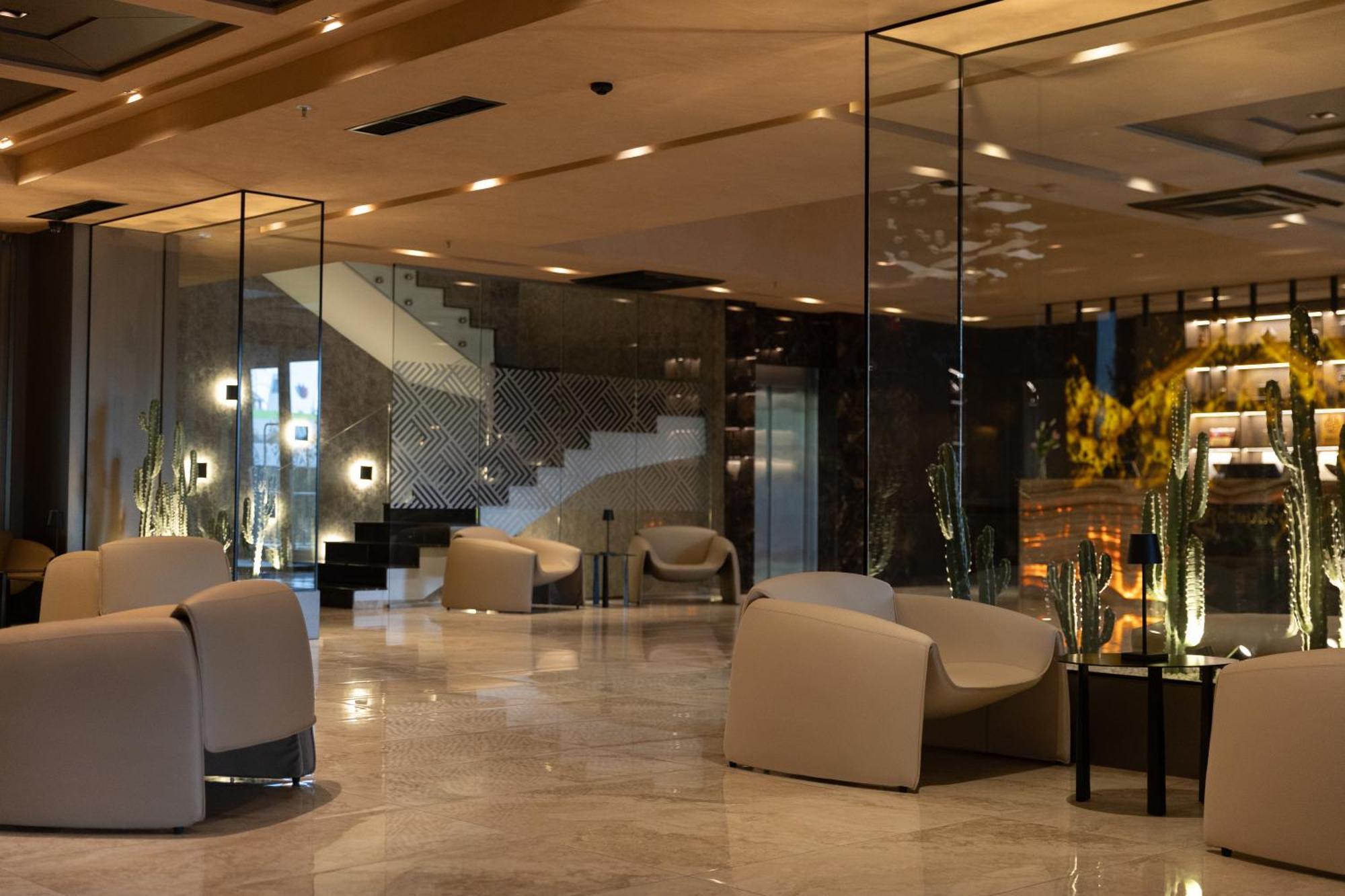 Lipjan Venus Hotel מראה חיצוני תמונה
